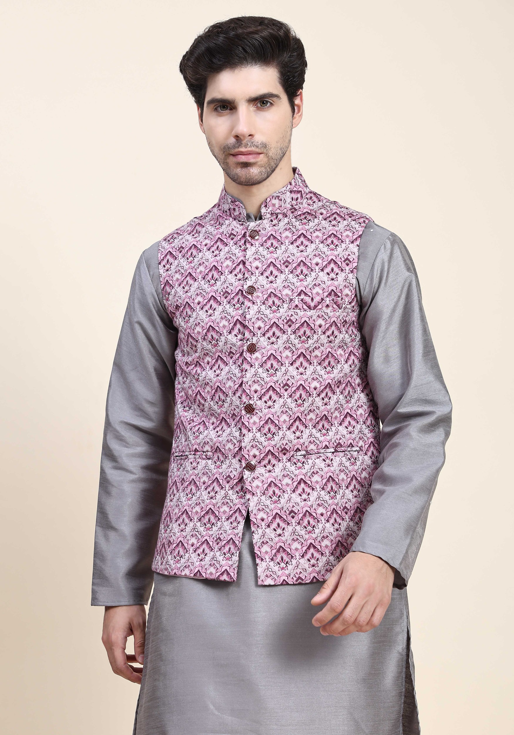 Embracing Fancywork Nehru Jacket ( indiamarketto )