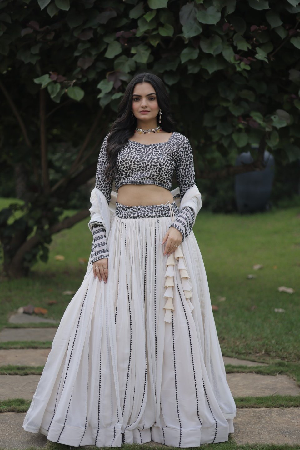 Antique Fashion  LEHENGA CHOLI