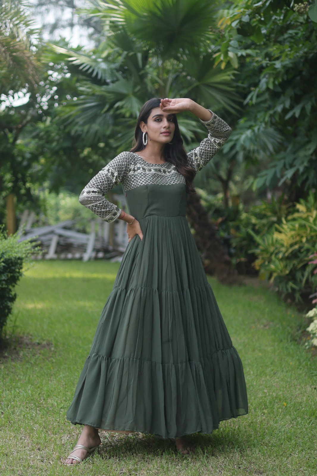 Antique Fashion   Designer Gown is luxury clothing Considered to be high quality Made by Zari Thread   Sequins Embroidery This is Made for Desirable Women's who deserve it  - mahendi