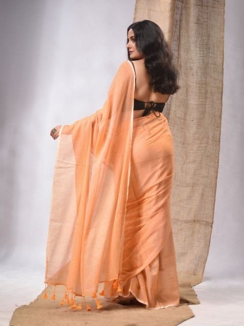 Handloom Solid Color Mul Cotton Saree - Free, Peach