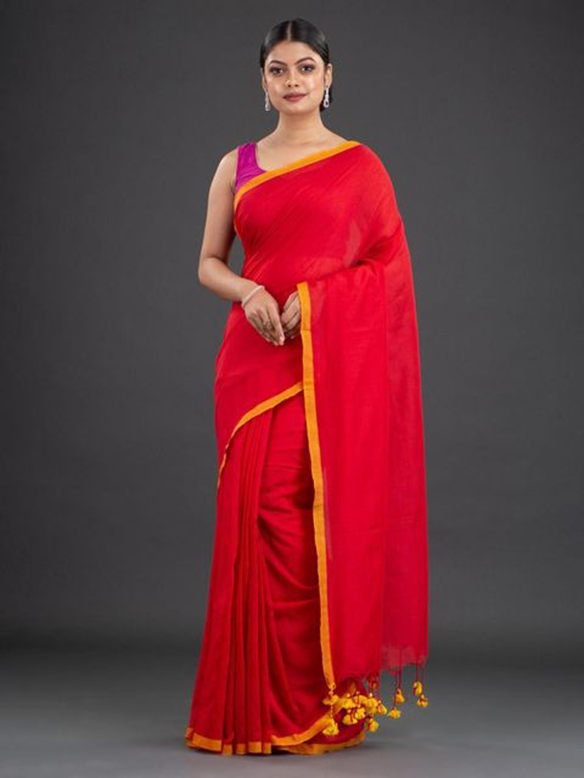 Handloom Contrast Border Cotton Saree - Free, Scarlet, Mul Cotton