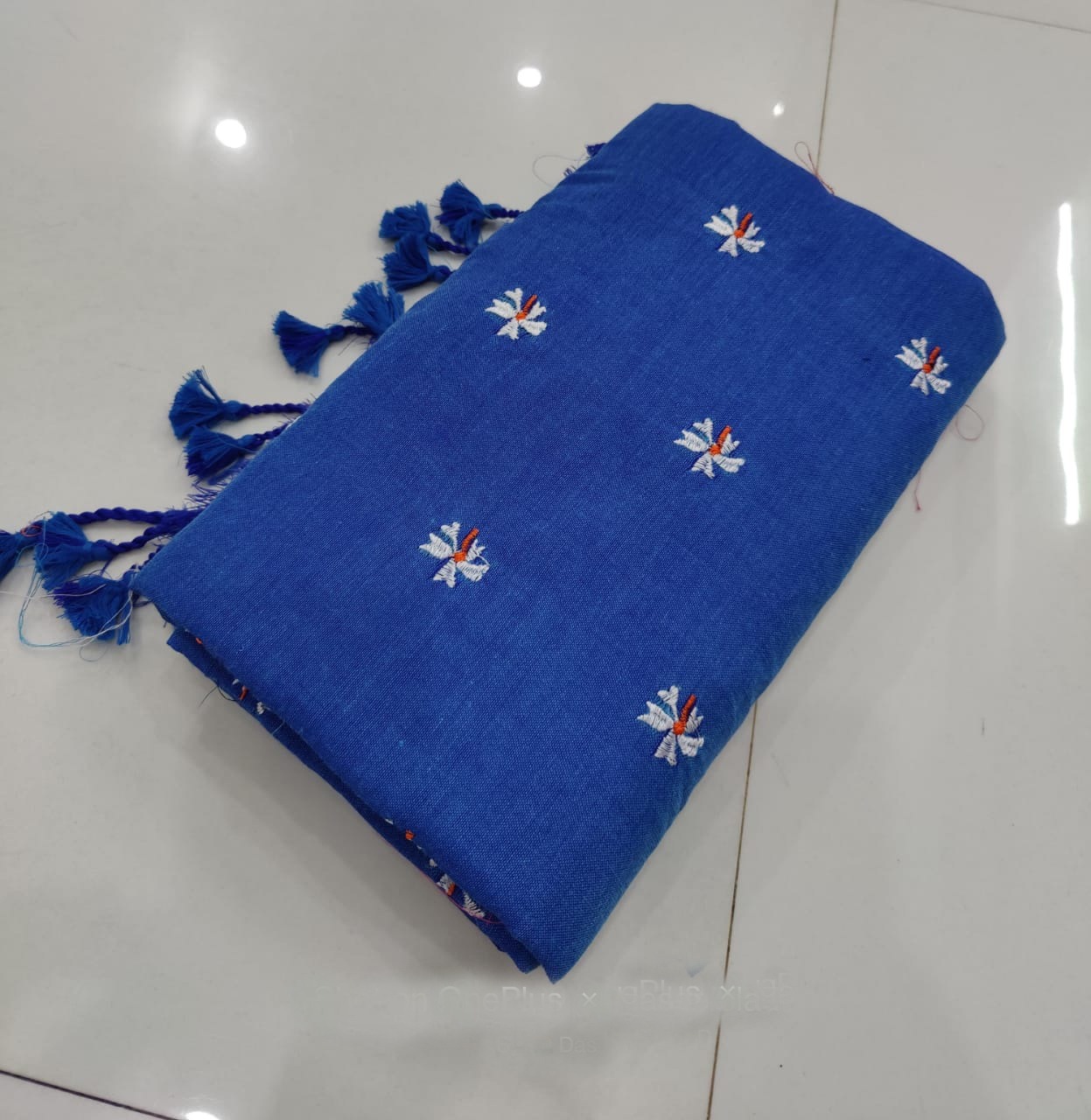 Handloom Floral Embroidered Cotton Saree - Blue