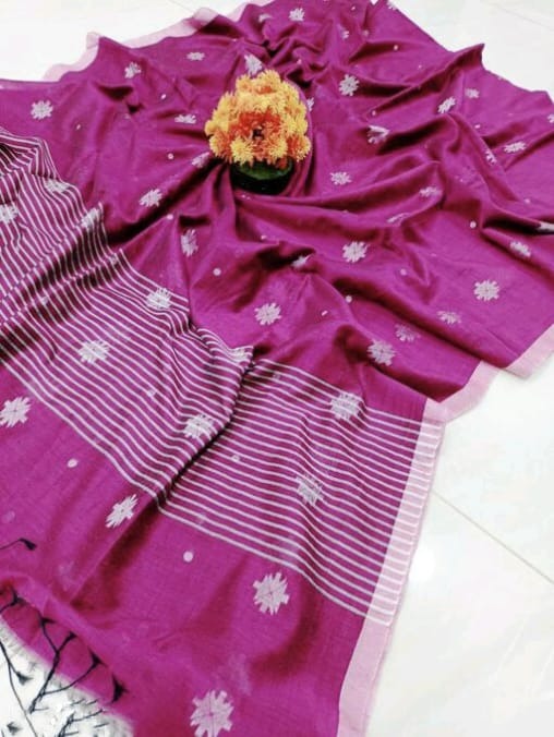 Handloom Floral Woven Buta Saree - Magenta / Fuchsia