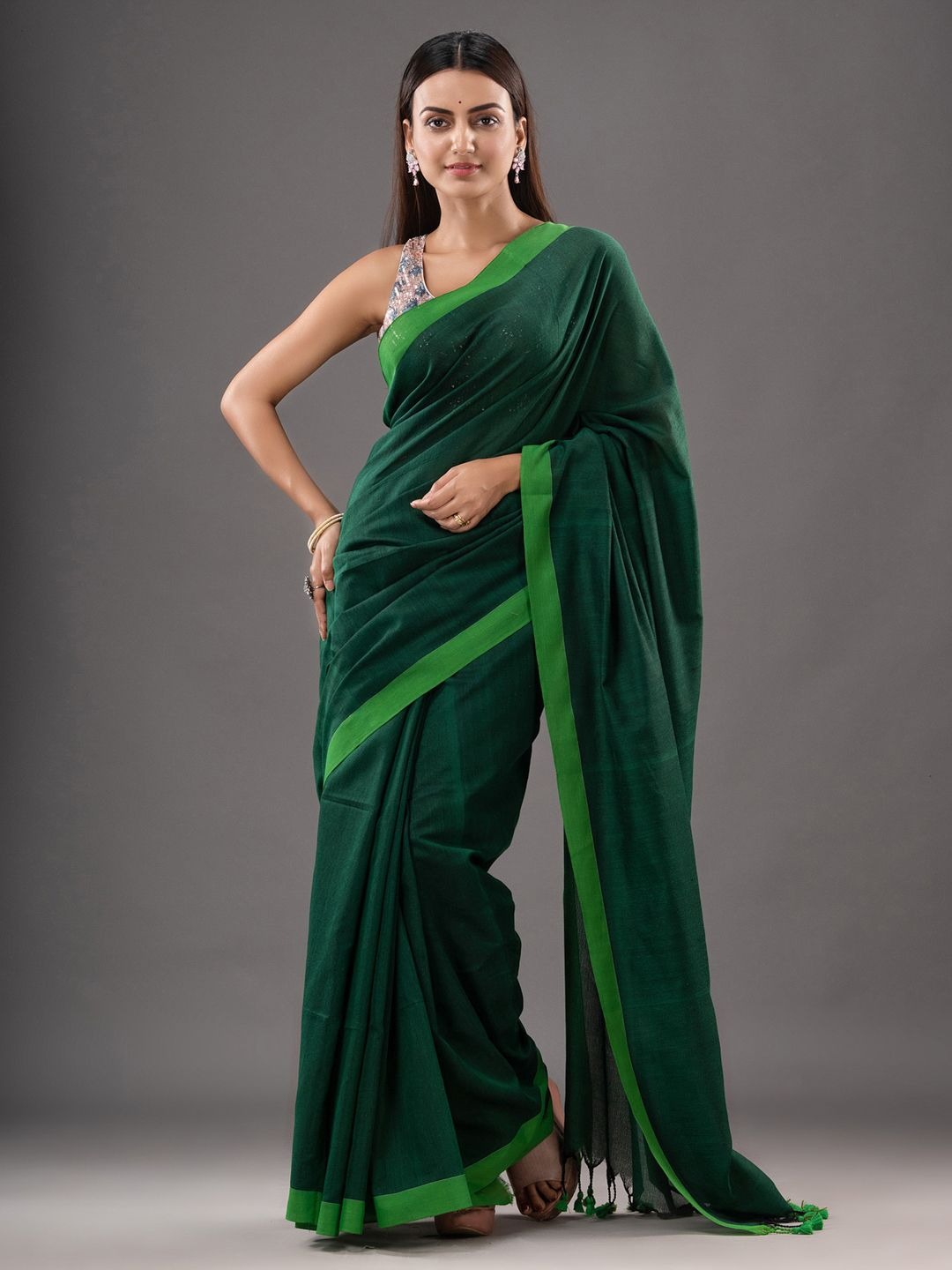 Handloom Contrast Border Saree - Cardin Green