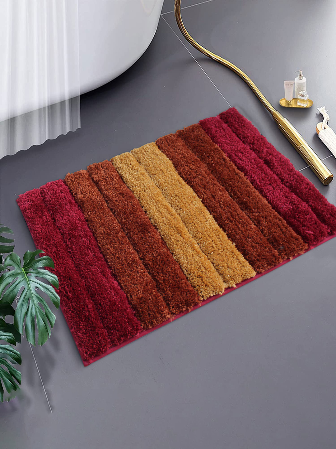 LUXE HOME INTERNATIONAL Bathmat Luxury Microfiber 2500 GSM Anti-Skid ( Cherry , 40 Cm x 60 Cm , Pack of 1 ) - Cherry