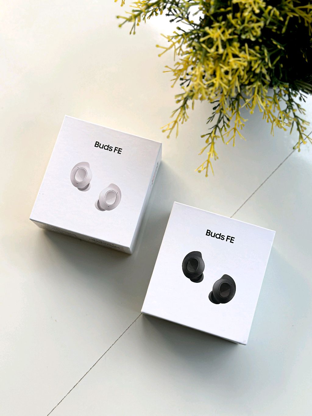 Samsung GALAXY BUDS FE 2024