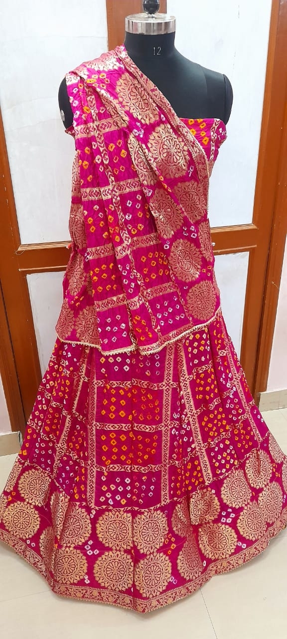 Lehengas - Get Upto 80% Off on Lehengas Online at Myntra