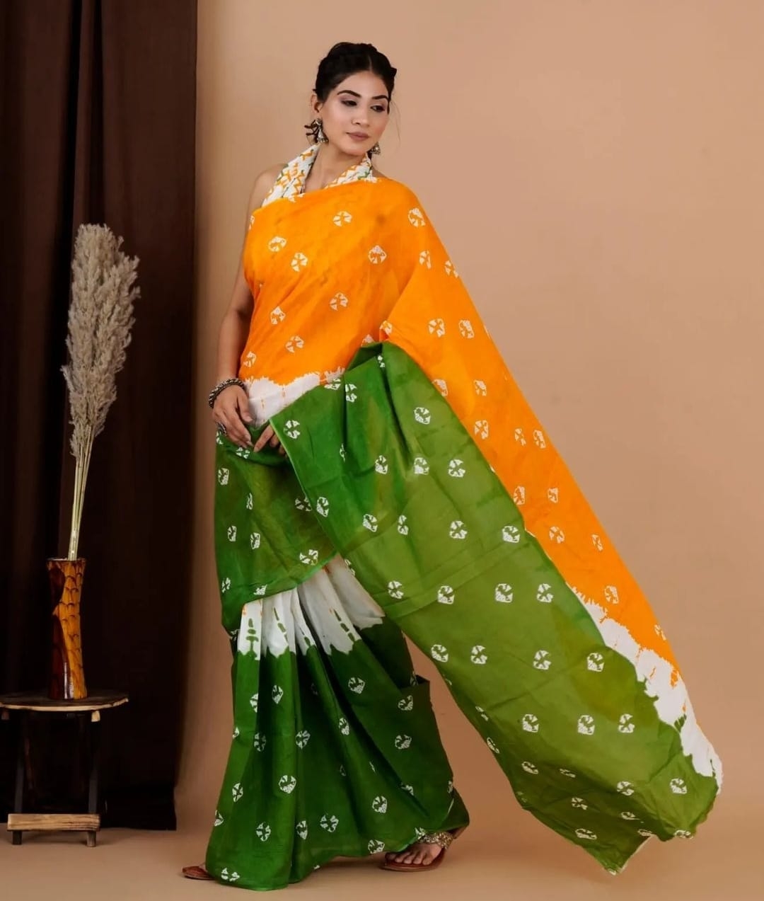 Gender: Women Formal Wear Republic Day Uniform Saree, 6.3 m (with blouse  piece) at Rs 288 in Surat