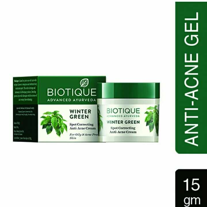 Biotique Bio Winter Green Spot Correcting Anti Acne Cream, 15g