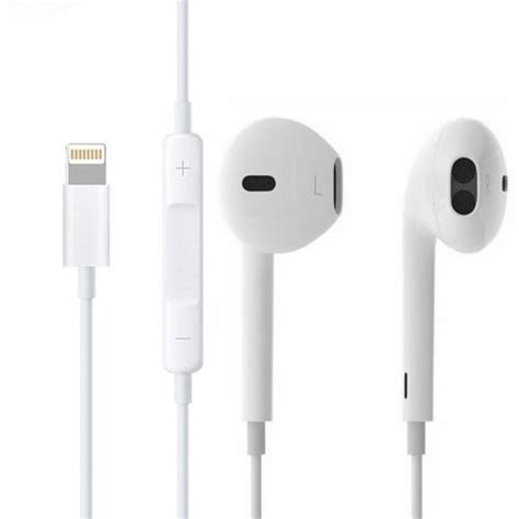 EarPods with Lightning Connector Master Piece