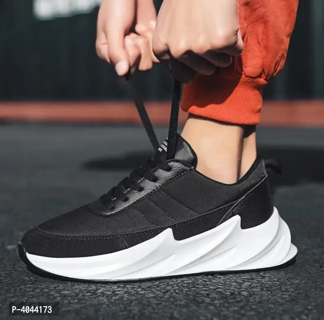 Trendy Black Sports Shoes for men - 7