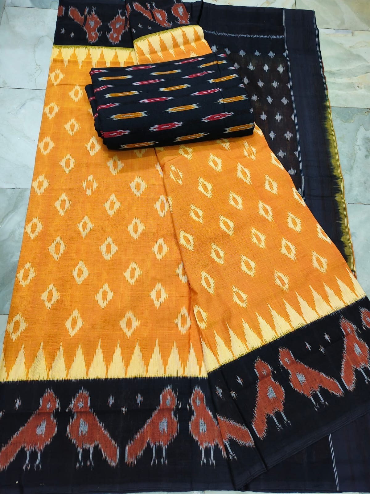 Pure Pochampally Ikkat Handloom Mercerised Cotton Saree (ORN6)