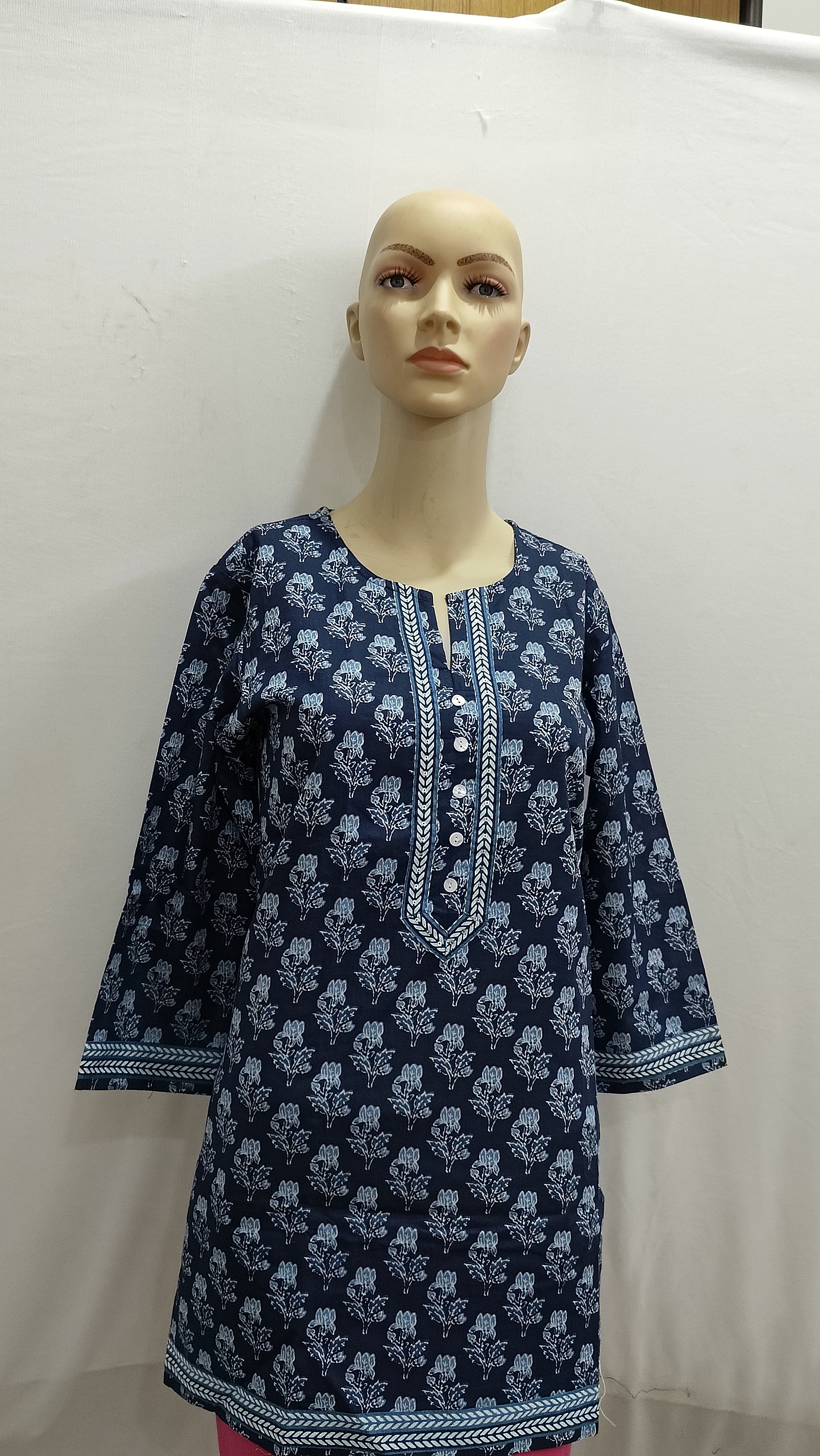 Navy Blue White Floral Regular Kurti - XL