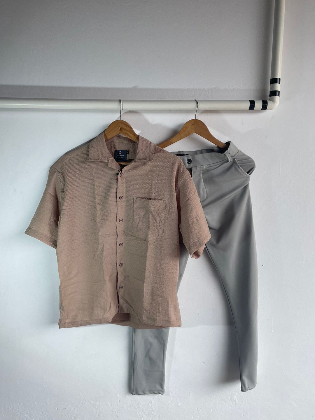 Cuben Neck Popcorn Fabric Shirt - Tan, L