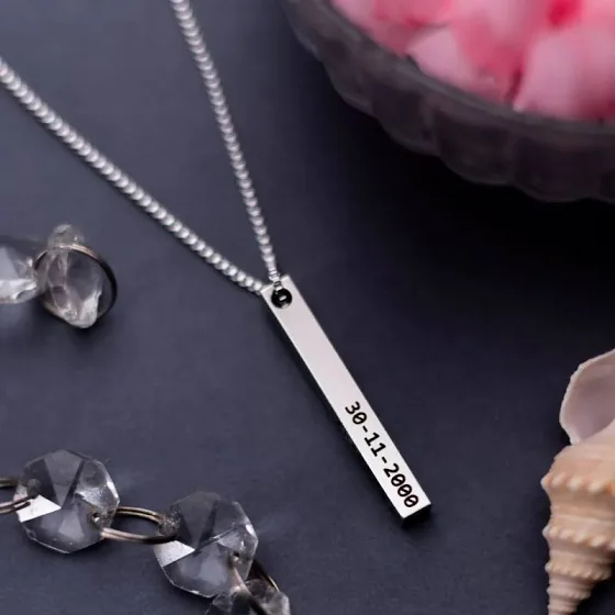 Personalized Unisex Jewelery Pendant Engraved Necklace  - Silver