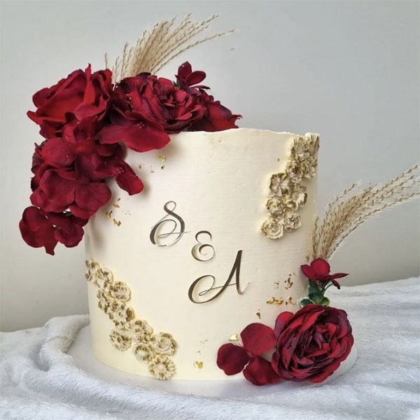 Red Wedding Love  Image