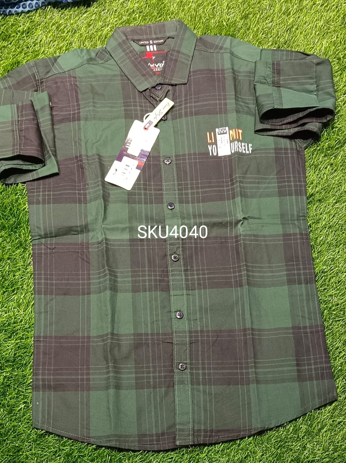SHIRT-SKU4040