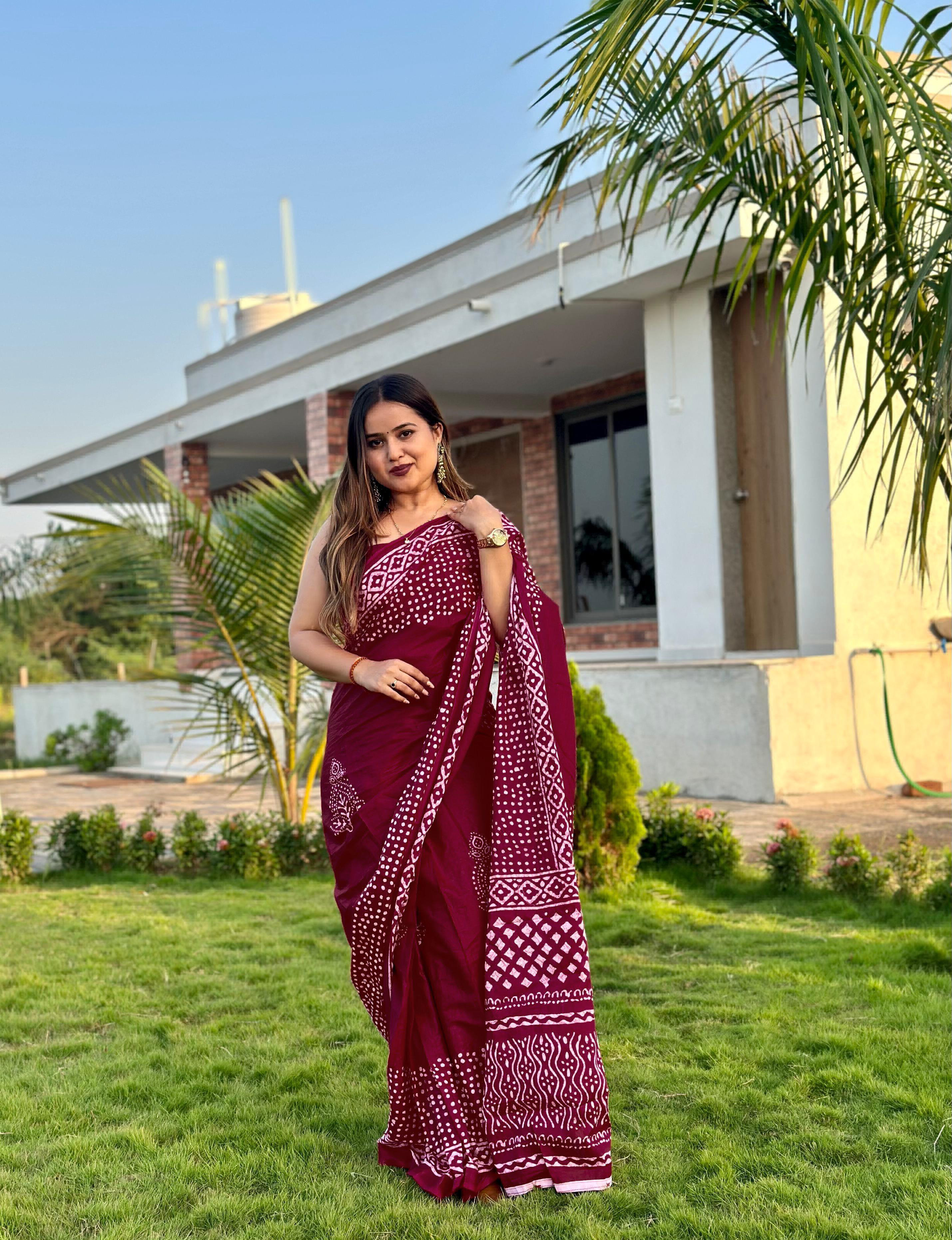 Beautiful Cotton Saree  - Guardsman Red