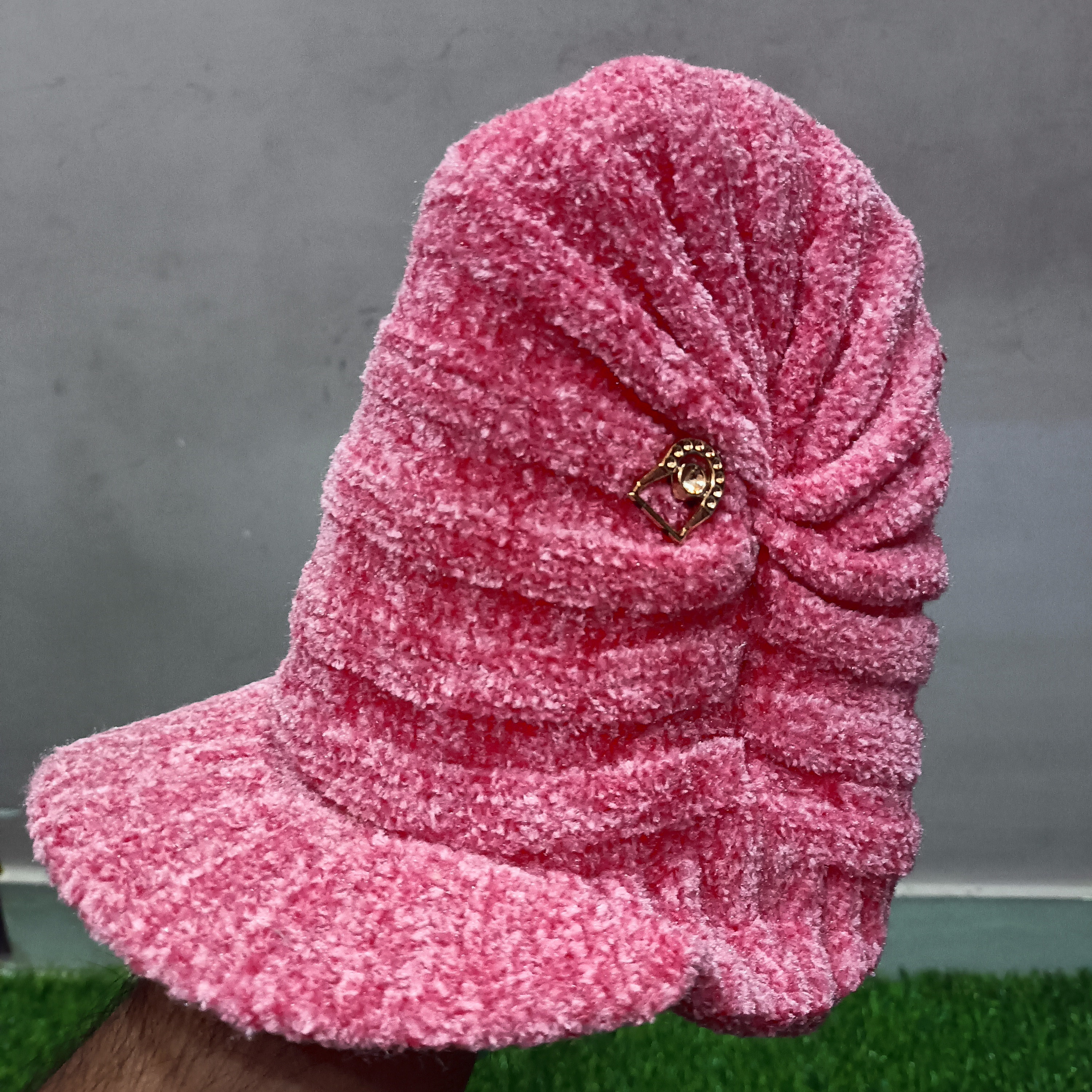 Styles Modern Warm Woolen Cap For Girls  - pink