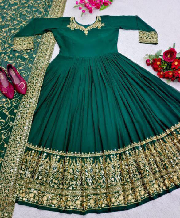 Beautiful Festival Collection  - green, M