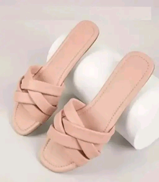 Gorgeous Women Flats 0.3 Mo - INS-8