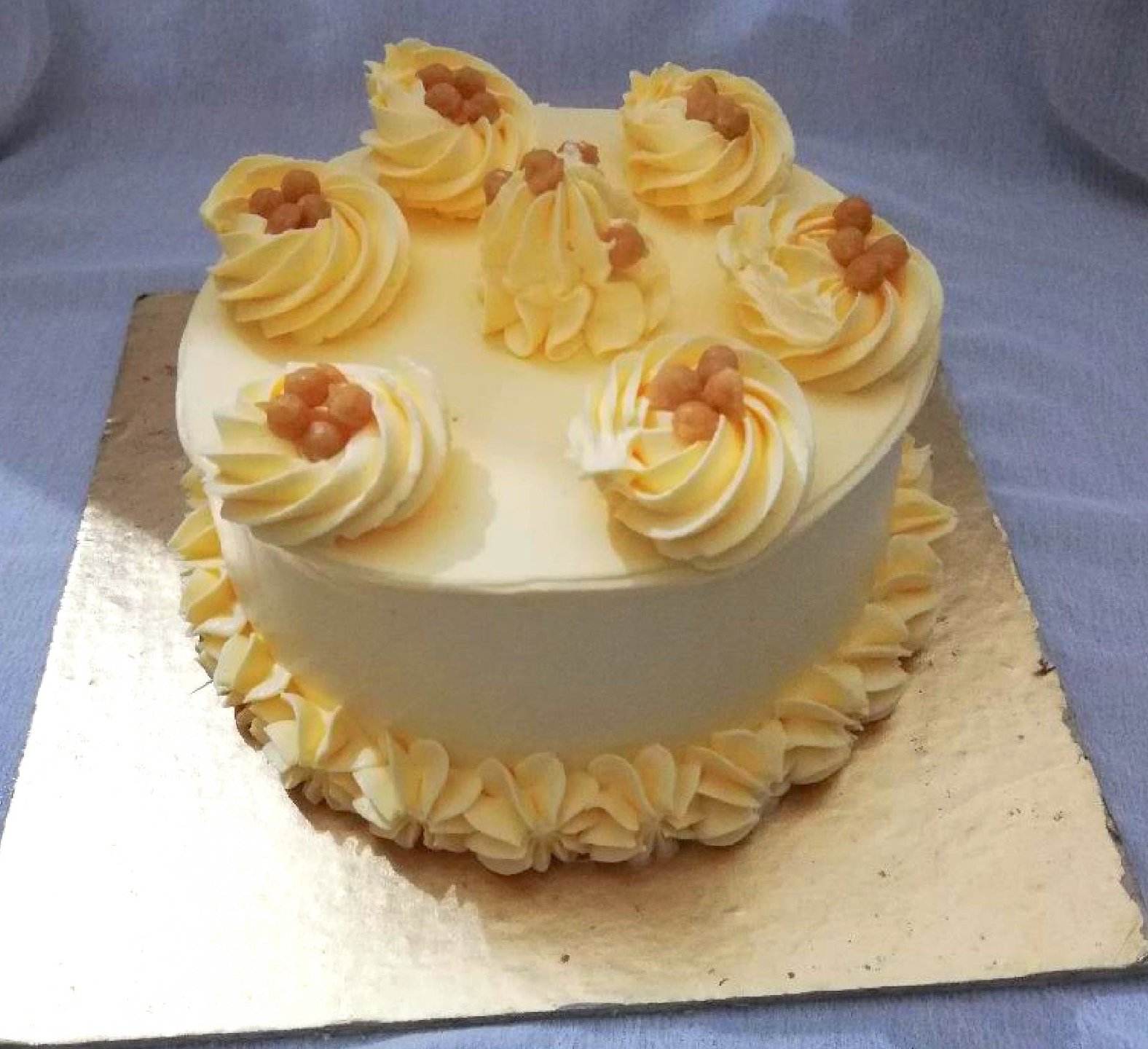 Plain Butterscotch Cake - 1 Pound