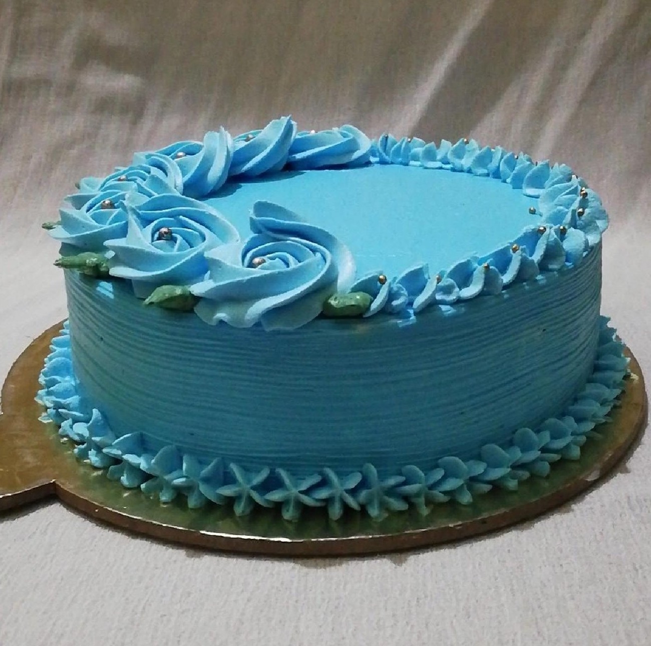 Sea Blue Colour Cake .soft Spongy ..full of Cream Stock Photo - Image of  yellow, food: 172619264