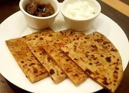 ALOO PARATHA   (HAPPY REST)