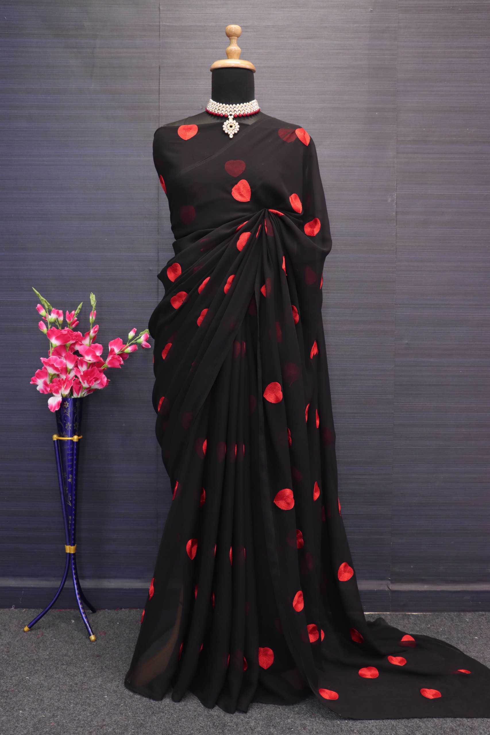 FANCY CHIN STITCH WORK FAUX GEORGETTE SAREE WITH BLOUSE PIECE