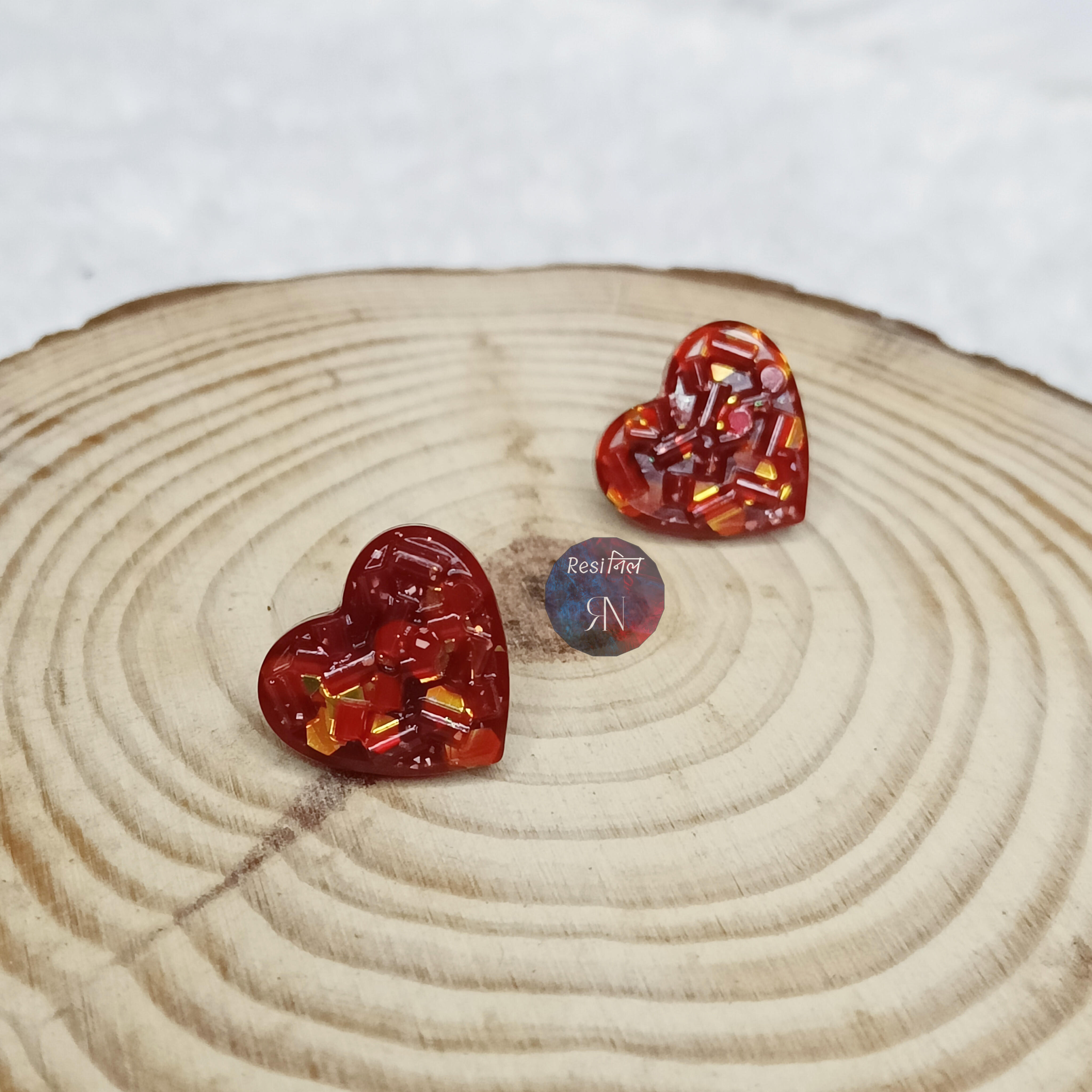 Red Glitter Heart Resin Stud