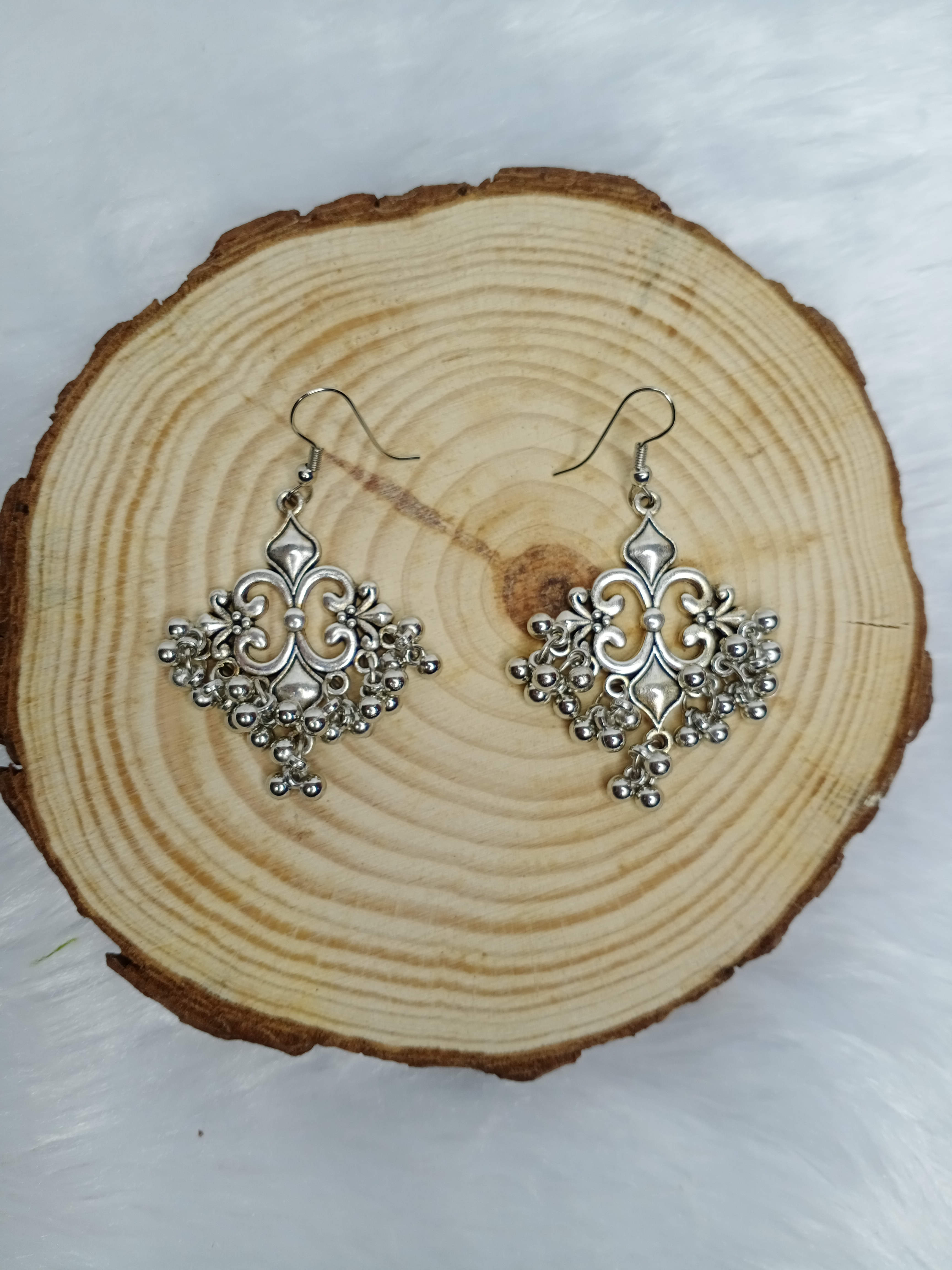 Leaf Ghoogri Earrings 