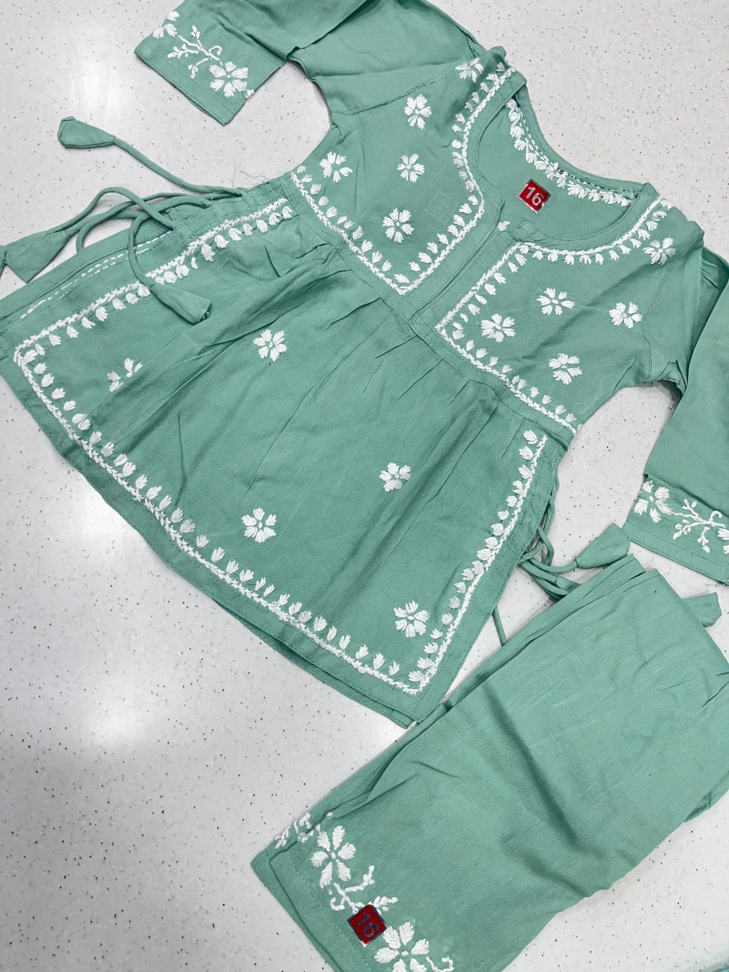 Small Chikankari Naira Style Sets