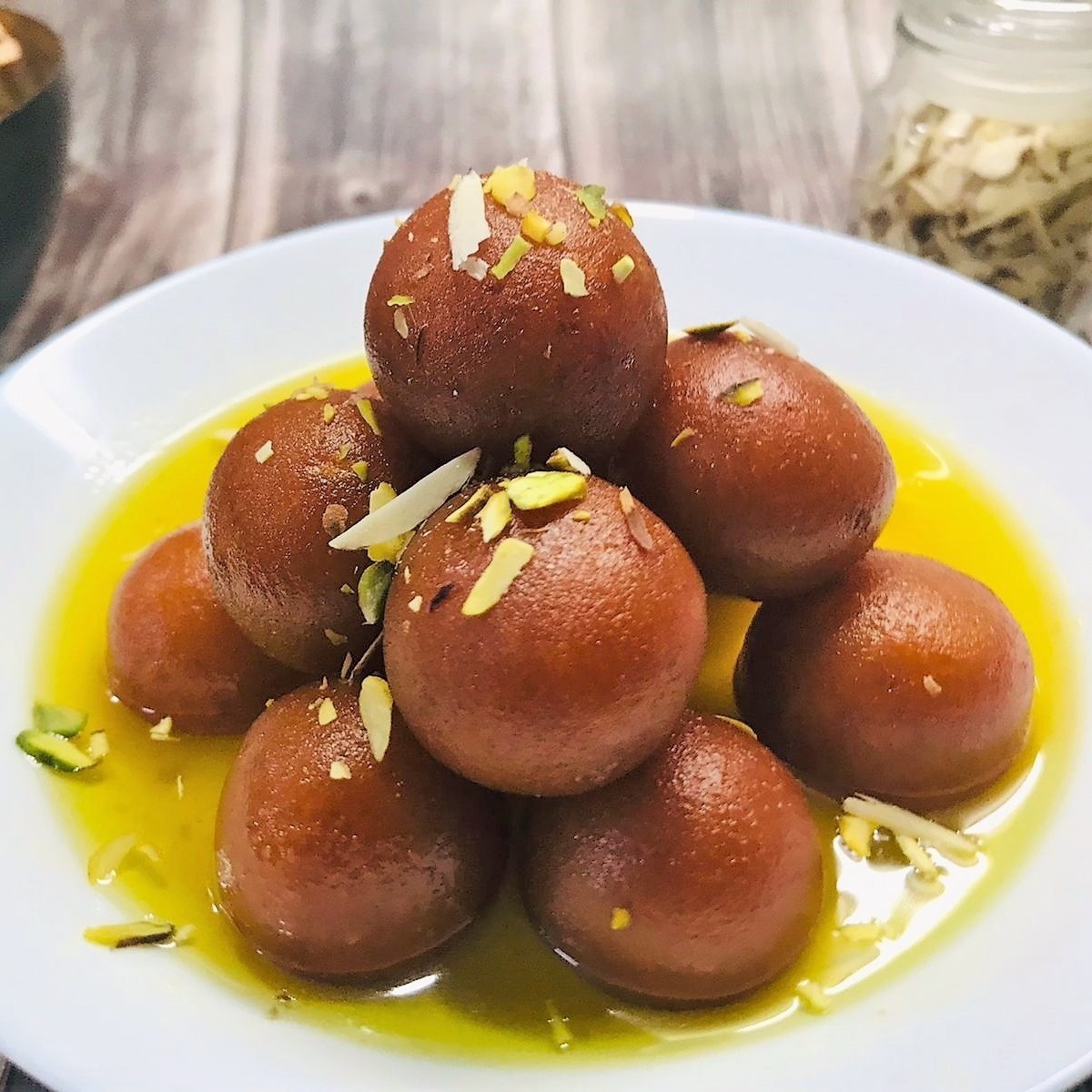 Gulab Jamun 