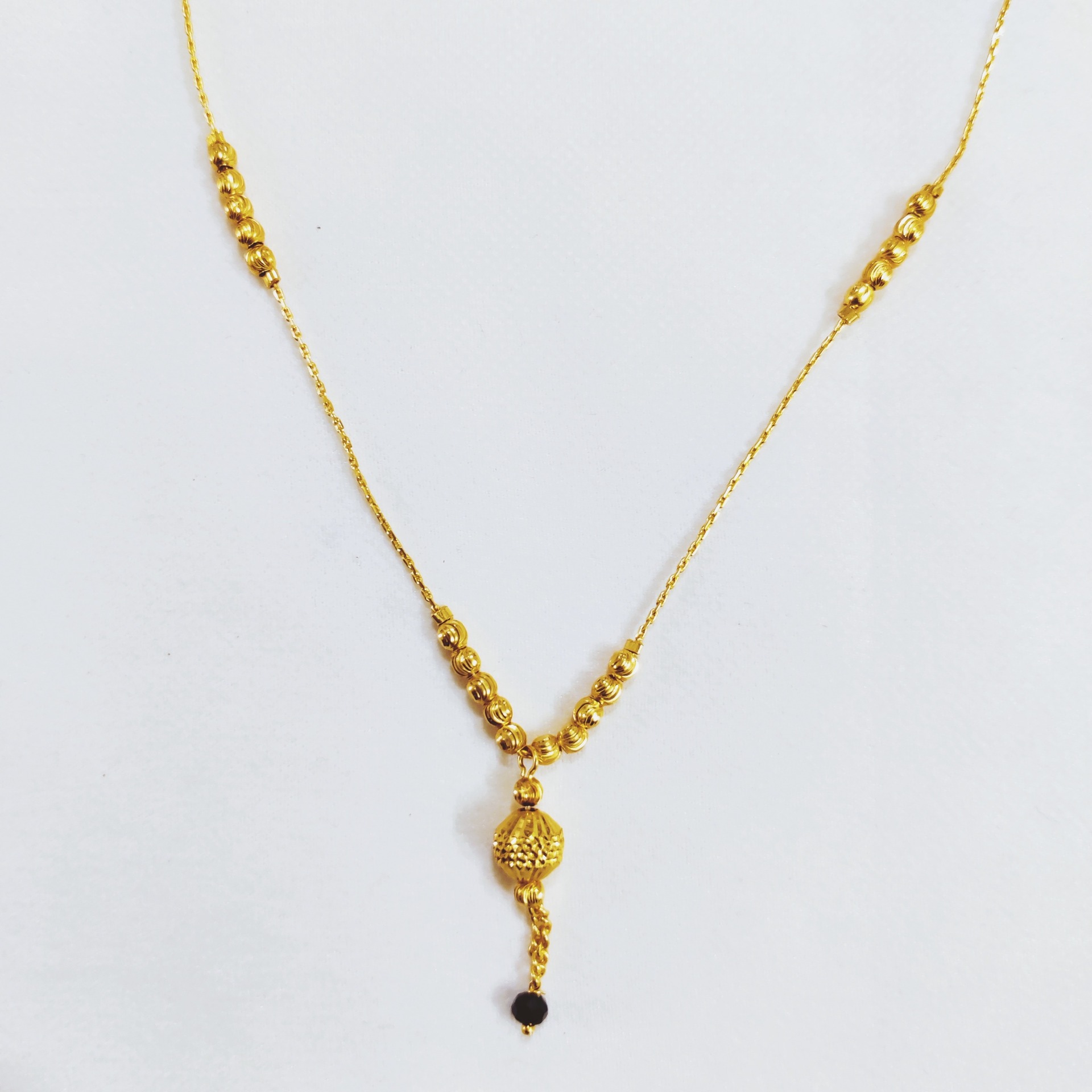 Namyara Gold Glamour Balls Necklace