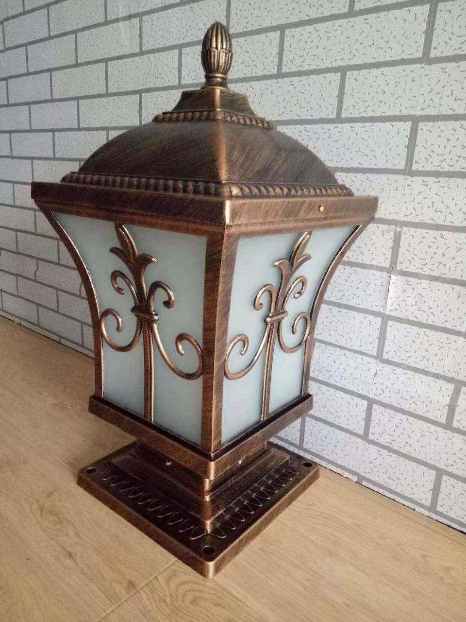  Traditional Outdoor Gate Lights Cast Aluminium Unbreakable Acrylic Exterior Waterproof for House Pillar Pole Gate lamp Garden Lights SQUARE/ANTIQUE Gate Light Outdoor Lamp