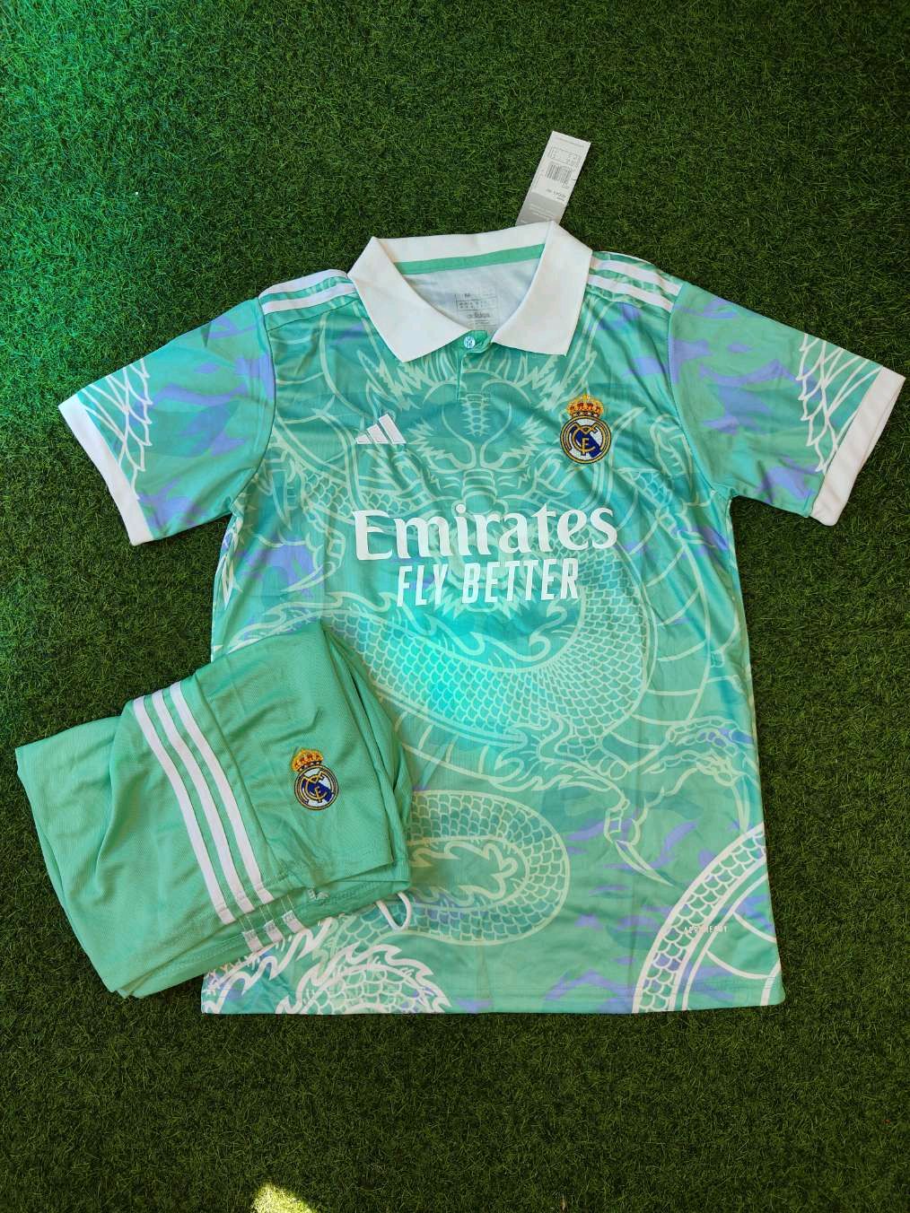 Real Madrid Green Dragon Kit Fan Edition Set  - M