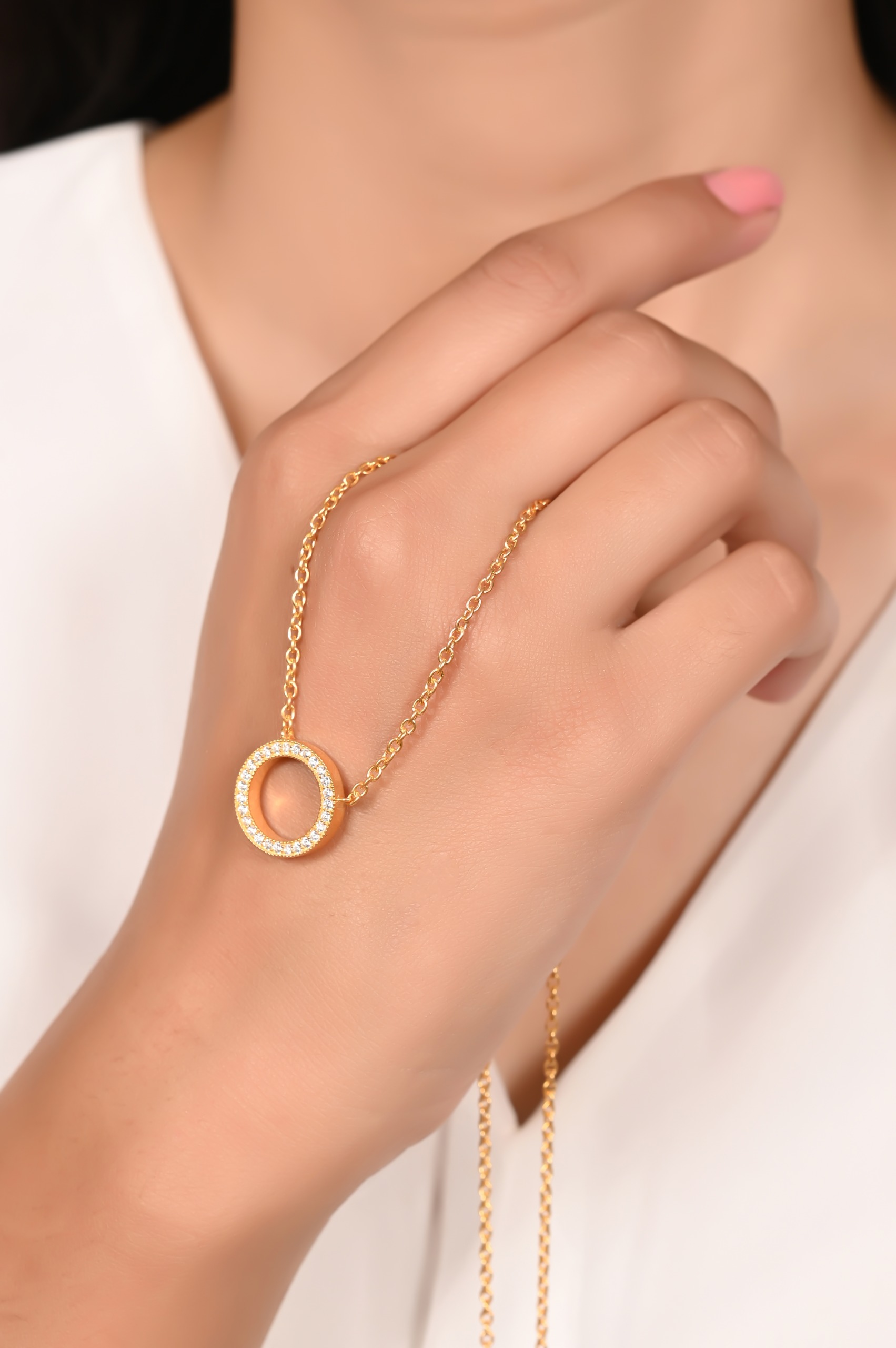 Mira Circle Of Sparkle - Yellow Gold, Pendent Length: 20 Inch, Pendent