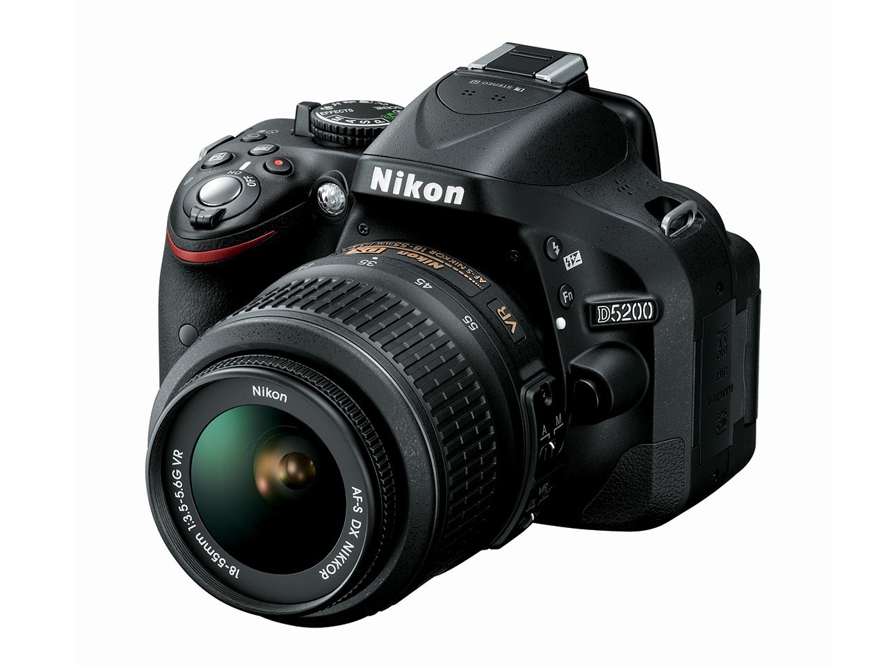 NIKON 5200 WITH 18-55