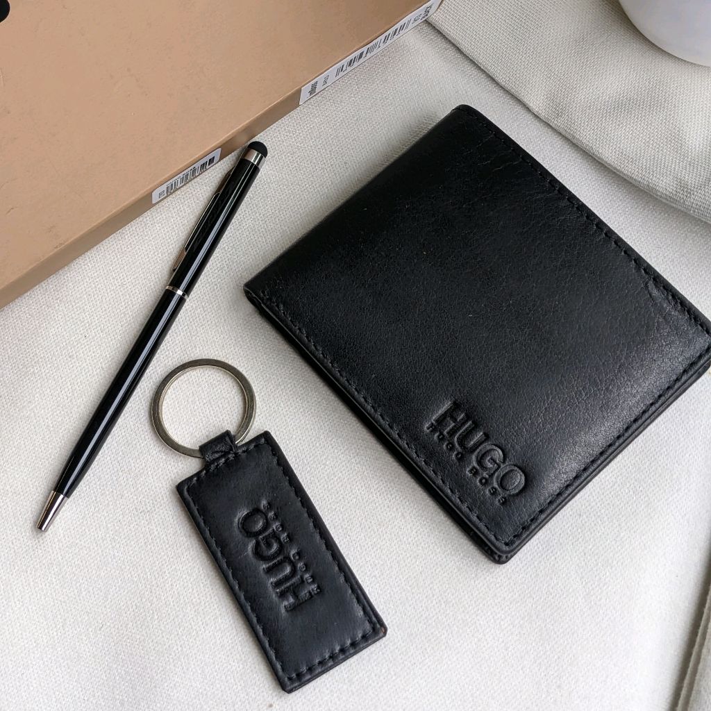 Personalised Men's Wallet, Keychain & Pen Combo