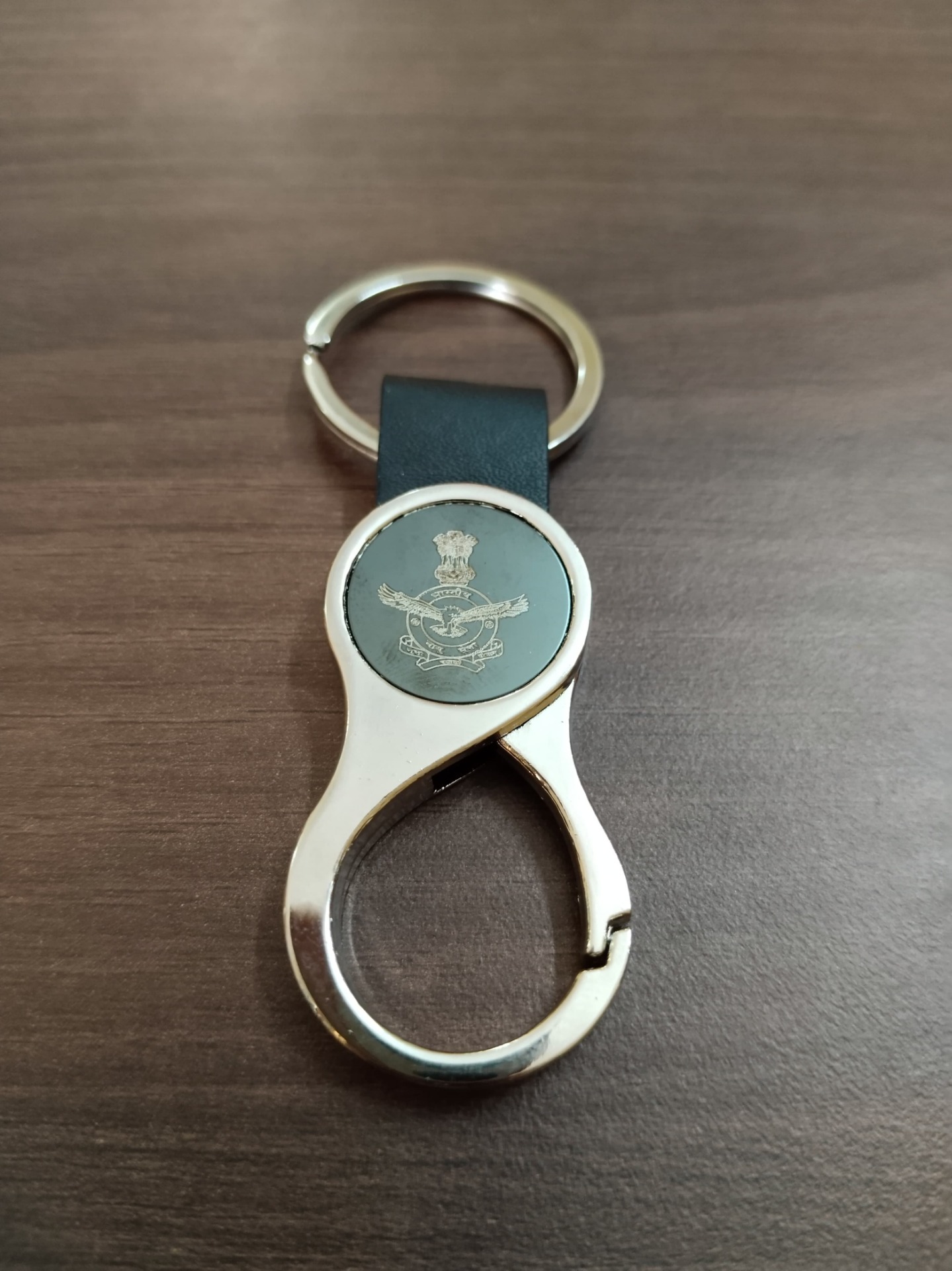 Metallic Lock hook Keychain 
