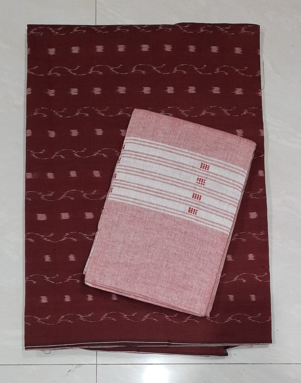 100679 Sambalpuri Dress Materials Set