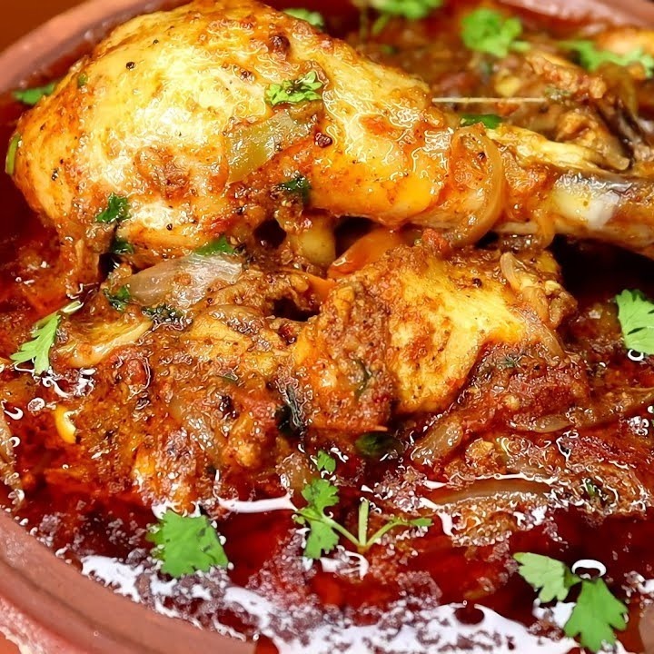 Chicken Handi (1kg)