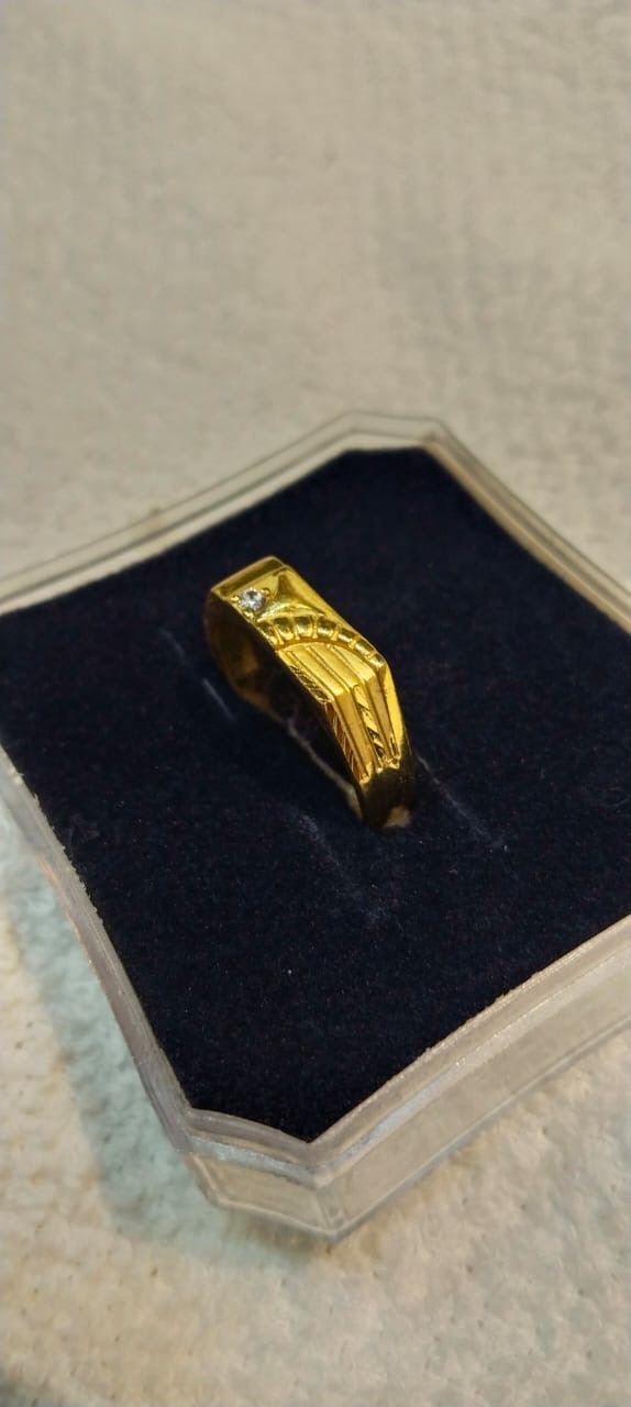 GOLD PLATED RING 