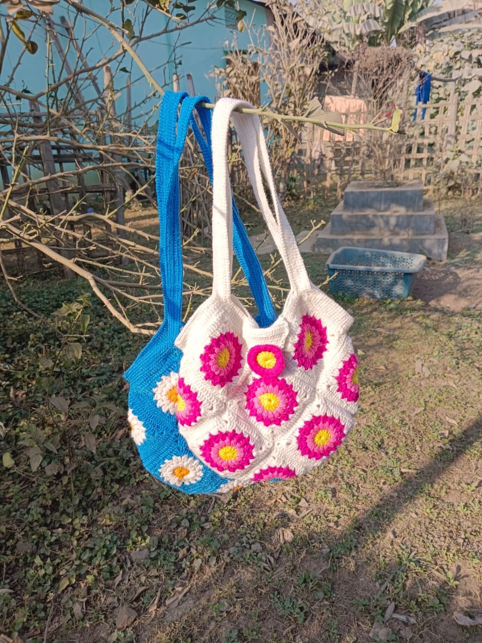 Crochet sunflower Shoulder Bag