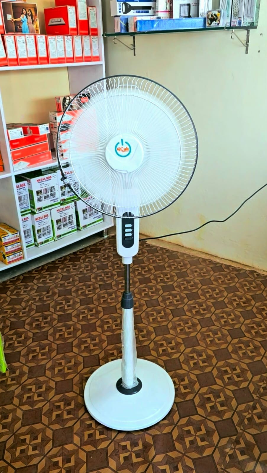 Pedestal fan 400MM ELUK 1 year warranty