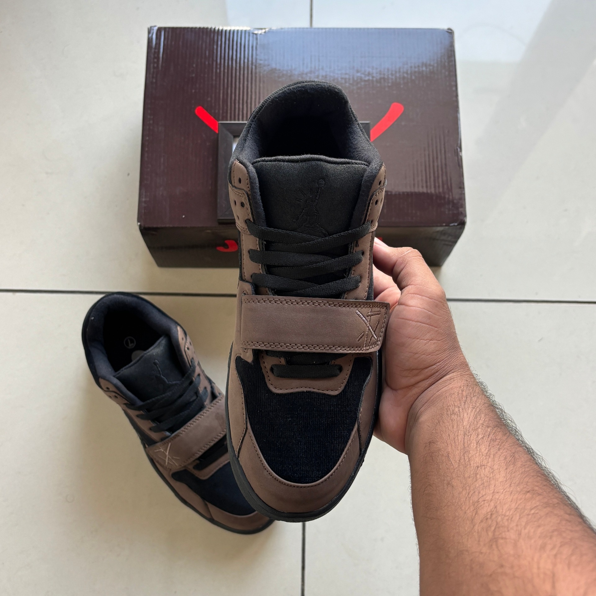 JUMPMAN DARK MOCHA