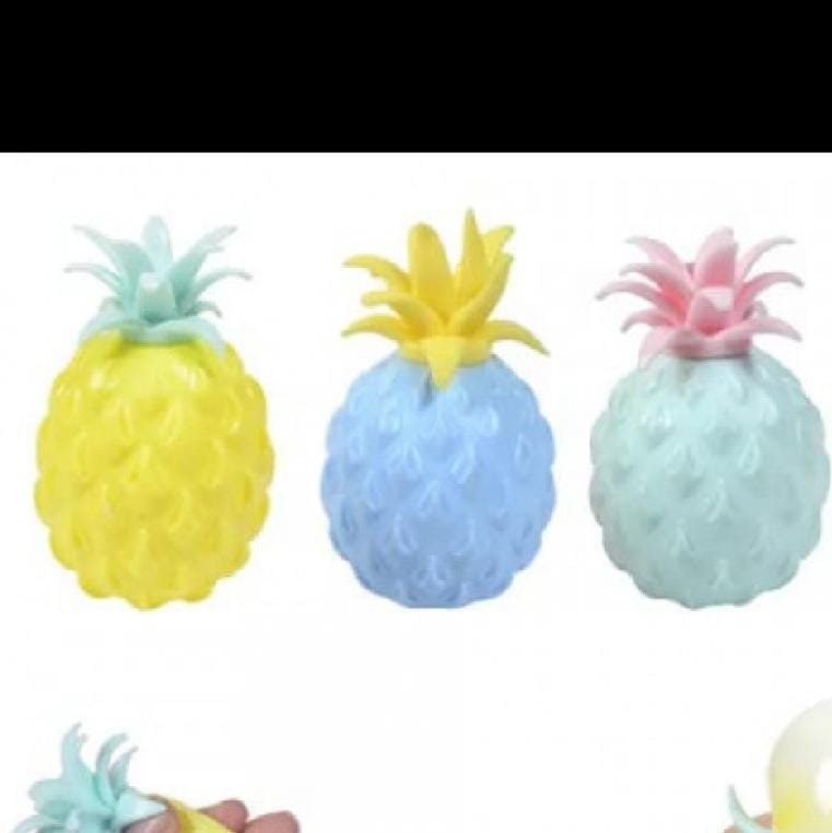 Homeoculture New arrival Pineapple squishy stress relief toys Color random only