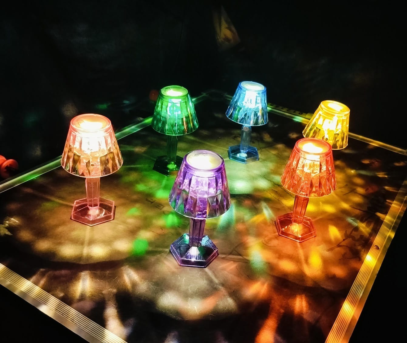Cute mini shadow lamps