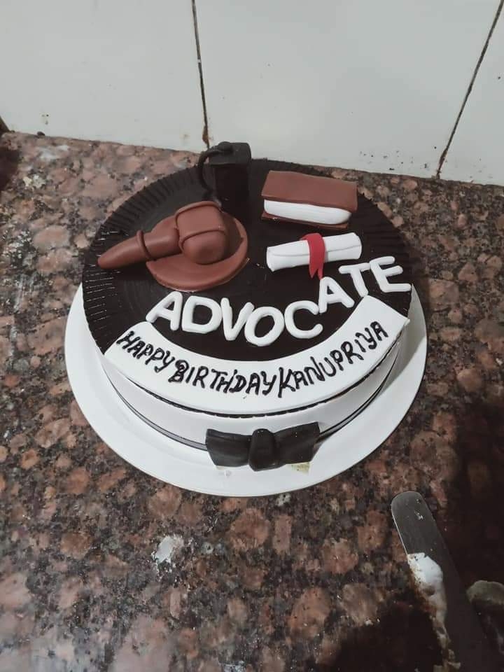 Customized Birthday Cake for Lawyer | Unique Advocate Cake | Lawyer Cake |  Best Cake for Birthday - The Baker's Table