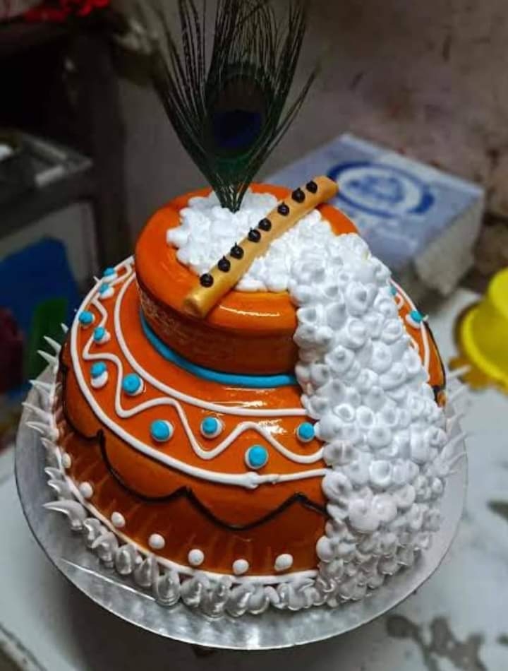 Janmashtami theme cake | Cake, Themed cakes, Cake designs birthday